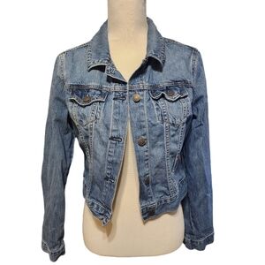 Old navy button up jean jacket Juniors‎ Med